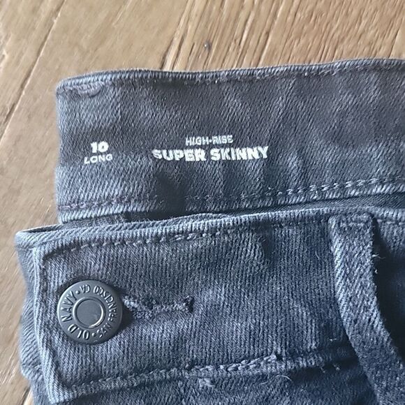 Black skinny  - Picture 2 of 3